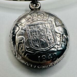 Vintage 1942 Sterling Australia Florin Handmade Pendant Locket